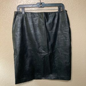 Maggie London Reptile Print Skirt (NWOT)